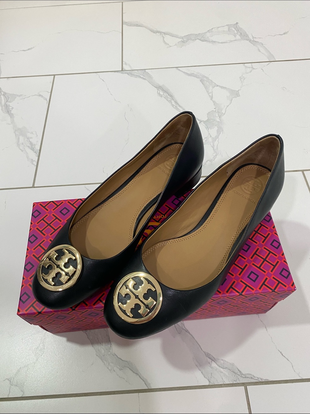 Tory Burch Black Leather Logo Round-Toe Flats with Gold Emblem